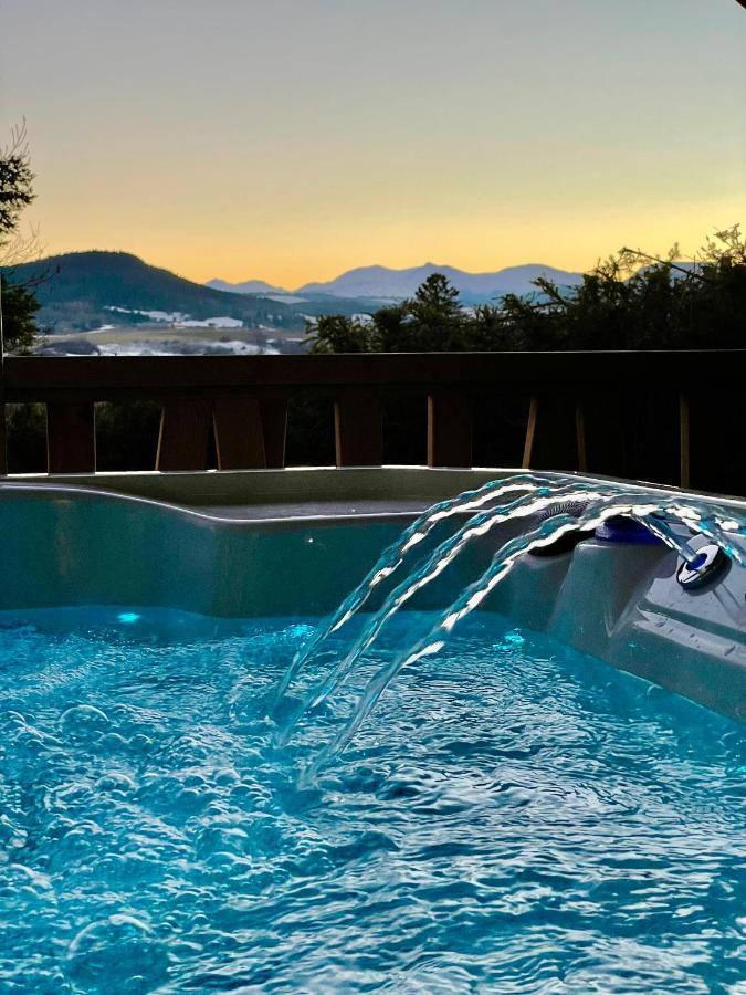 Domaine Les 2 Mondes Hotel Еда Екстериор снимка