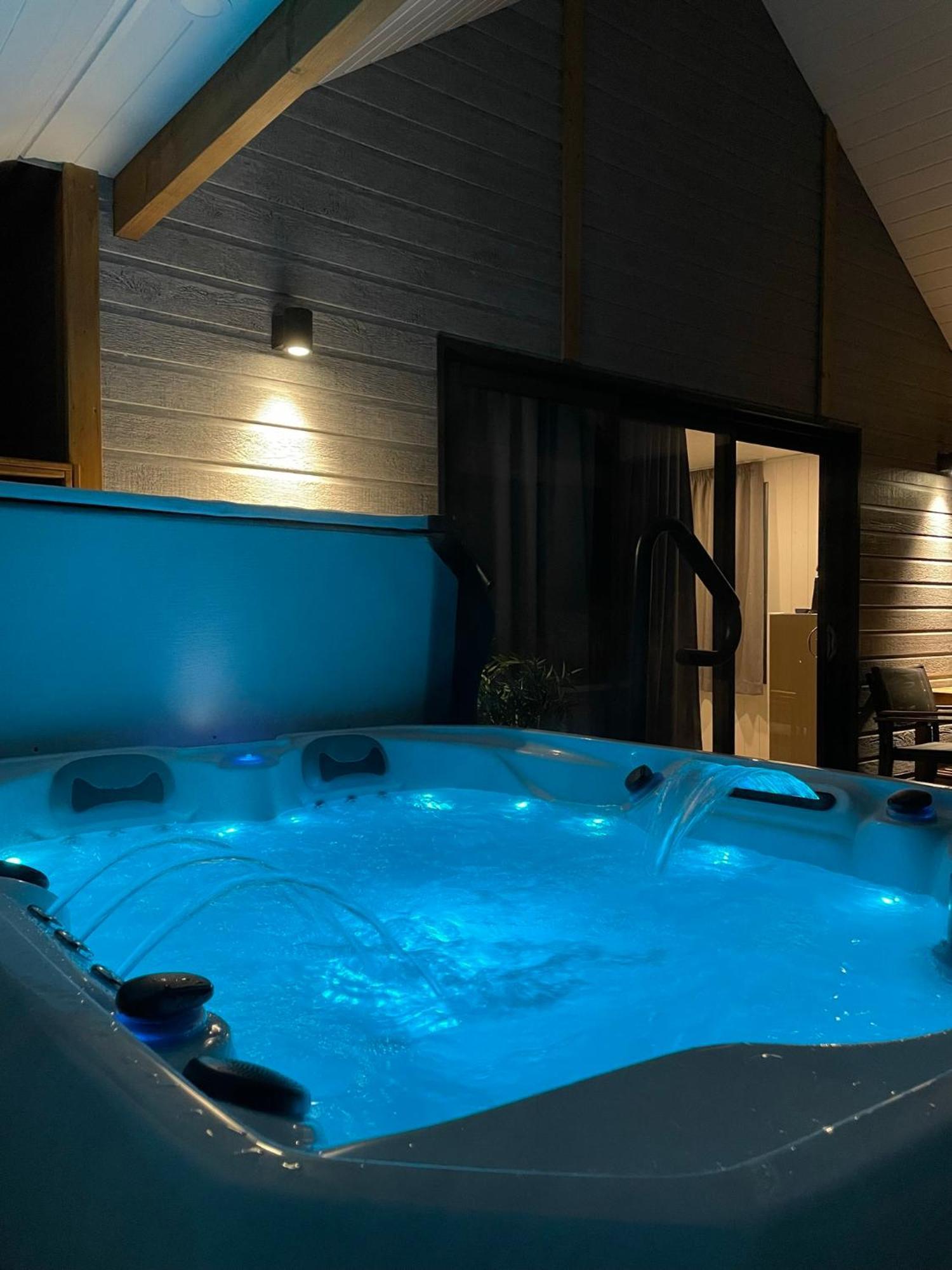 Domaine Les 2 Mondes Hotel Еда Екстериор снимка